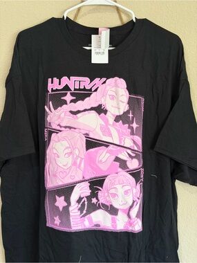 Demon hunters Black Graphic Short Sleeve Tee with Pink Anime Print